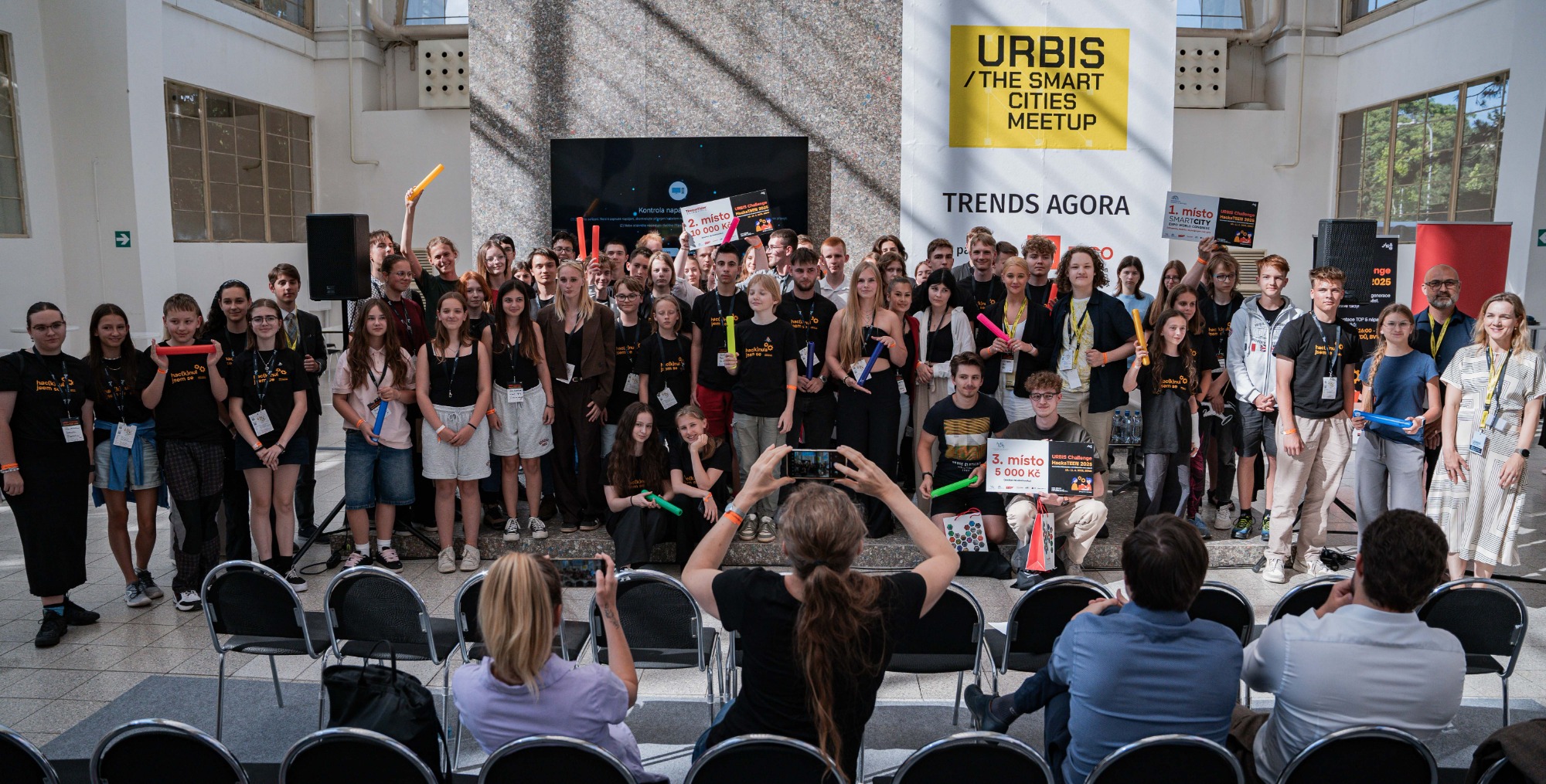 Press release: URBIS CHALLENGE HackaTEEN knows its winners
