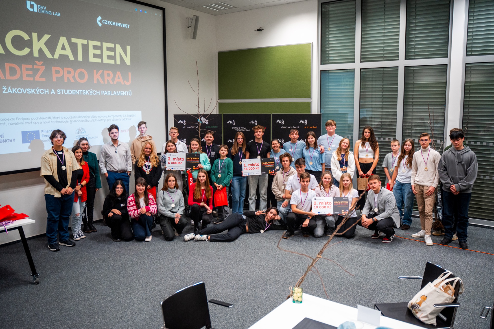 Hackathon žákovských a studentských parlamentů
MLÁDEŽ PRO MĚSTO - MLÁDEŽ PRO KRAJ
